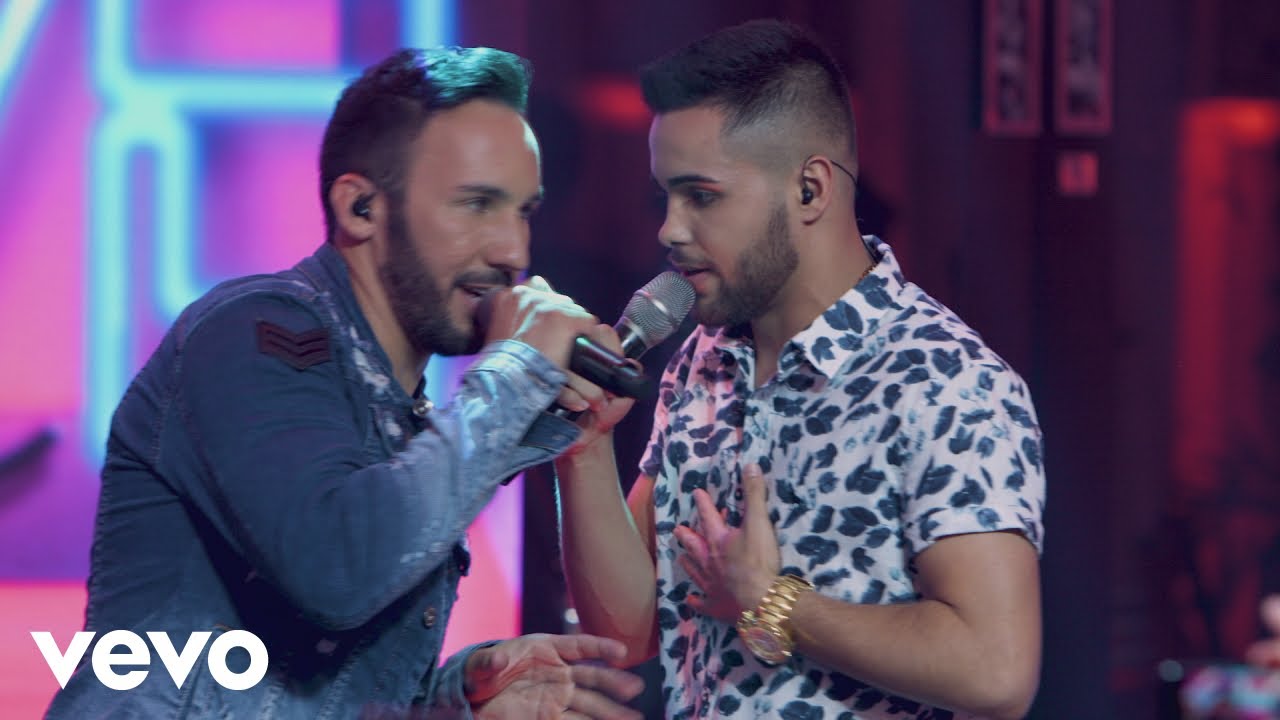 Rob Nunes - Como &eacute; Que Faz (Ao Vivo) ft. Jerry Smith