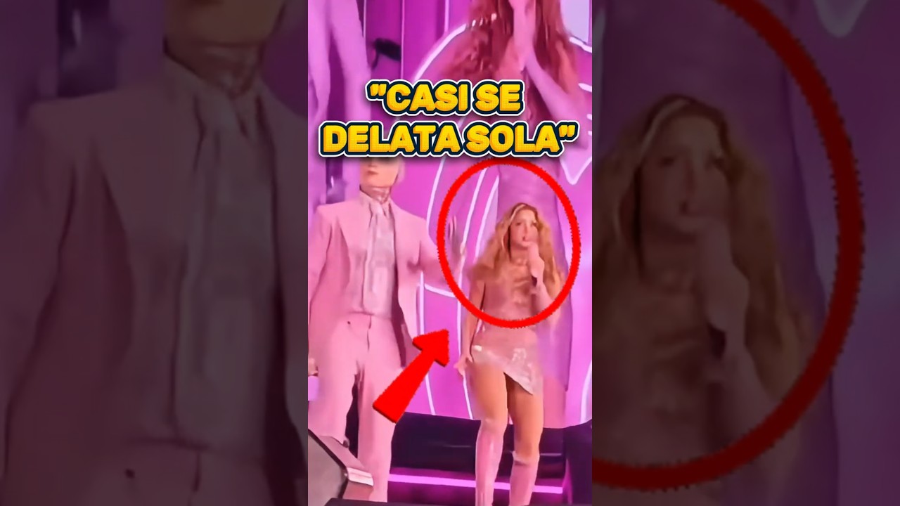 A Shakira Casi La Cachan Haciendo Playback