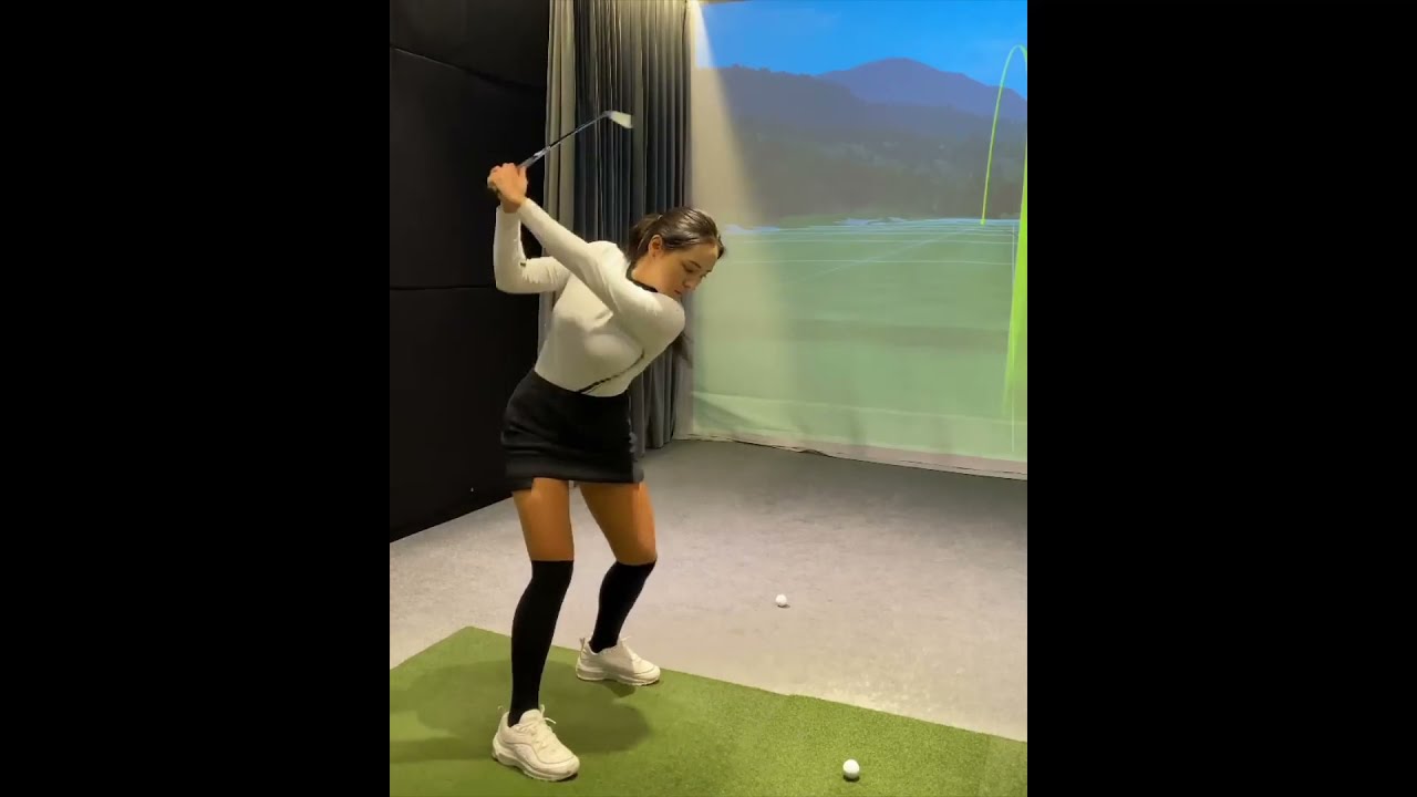 KLPGA angels golf swing. 5 Park Kyo-hee pro.