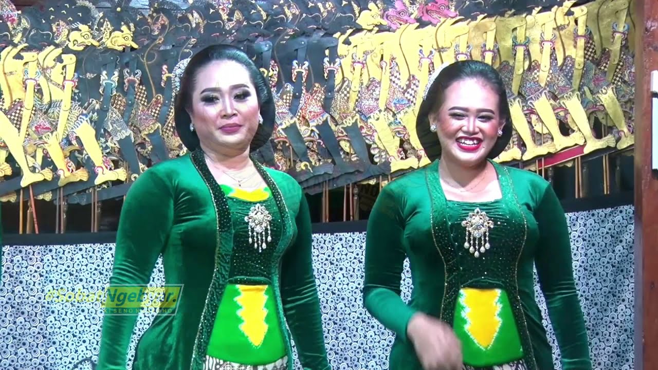 GUGUR GUNUNG Sinden Maju Kabeh