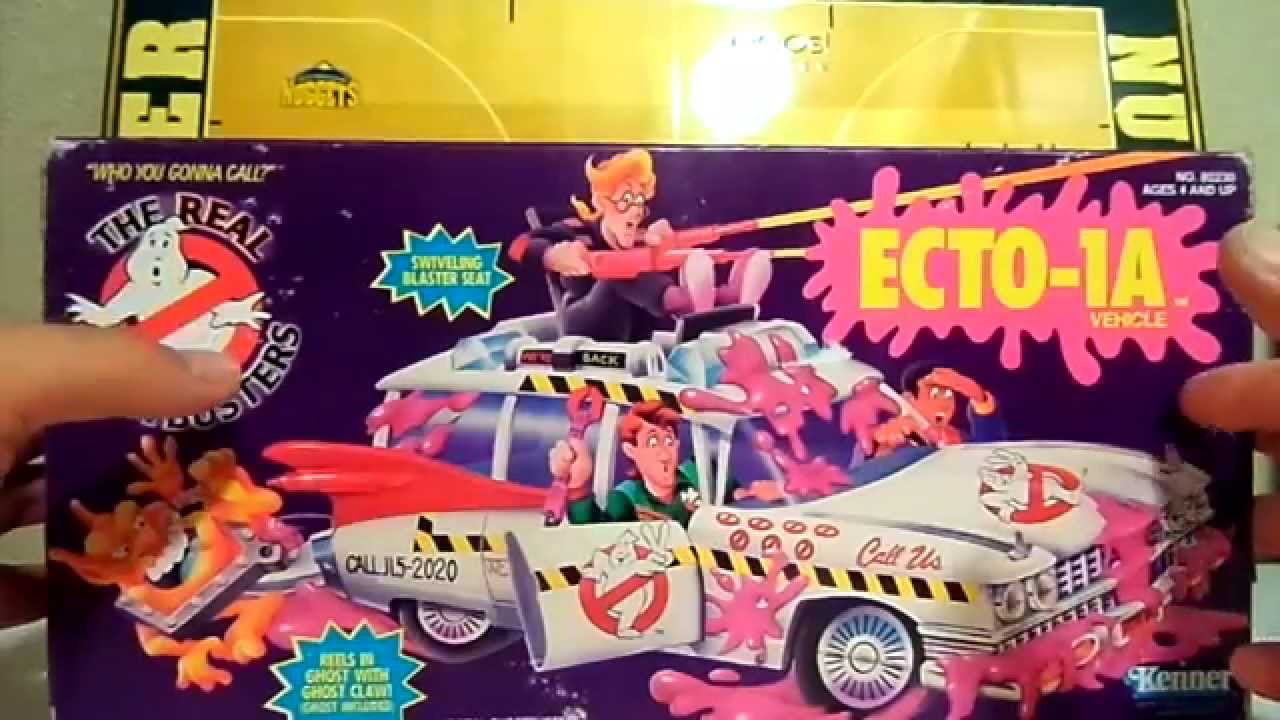 1989 Kenner The Real Ghostbusters Ecto-1A Toy Car Review