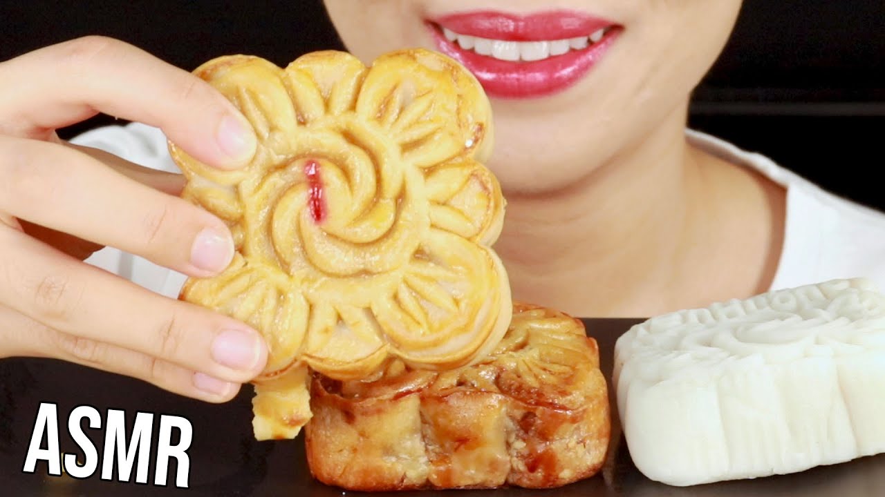 ASMR MOON CAKE 월병 🥮 리얼사운드 먹방 Eating Sounds Mukbang