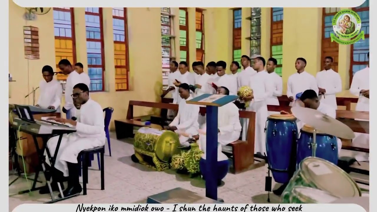 I AM A FAITHFUL CATHOLIC (Ami Ndi Eyen Catholic) - Catholic Anthem