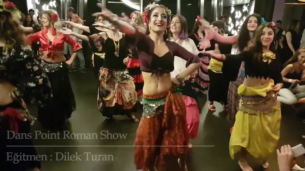 Roman Grup Dans Göstersi - Gypsy Dance Show - Turkish Roman Dance