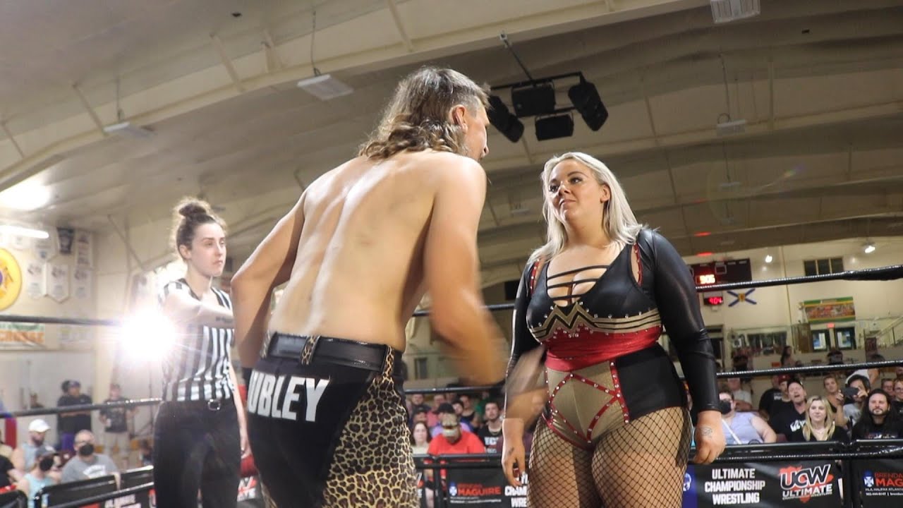 Maddison Miles vs Charlie Hubley - (FREE Intergender Mixed Wrestling)