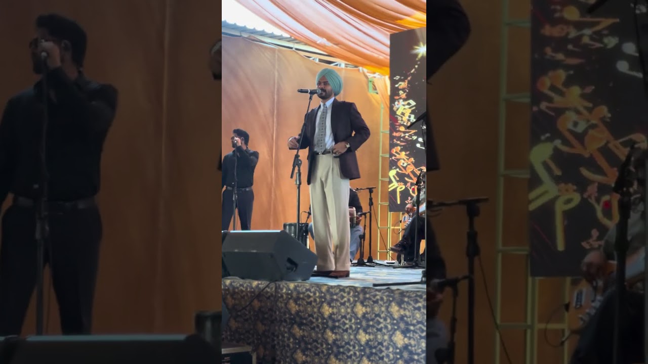 Live show Himmat sandhu in wedding