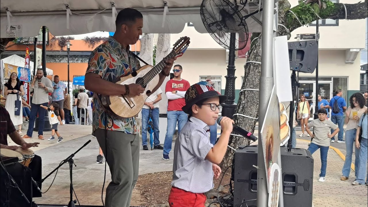 El futuro de la trova 🇵🇷🎶 Mateo André sorprende al público (Milonga Campera)