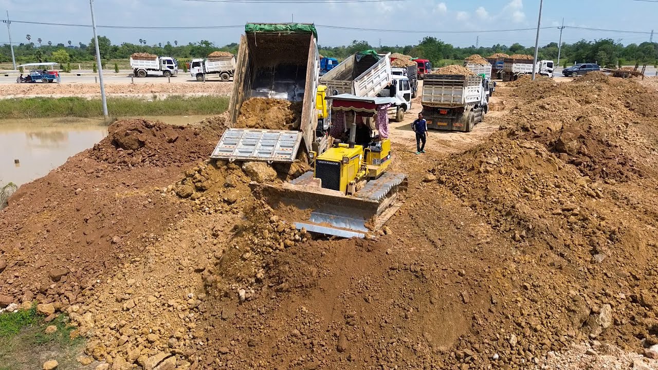 Full Project Fantastic Activity Clearing Lake and Landfill, Bulldozer D31P Pushing Soil Stone refill