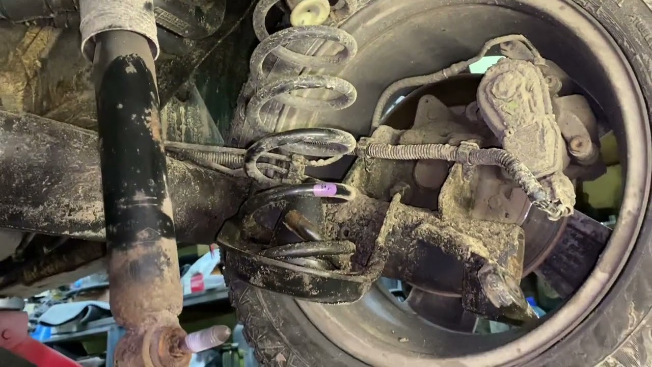 Renault Scenic 3 megane 3 замена задних пружин, Renault Scenic 3 megane 3 rear spring replacement