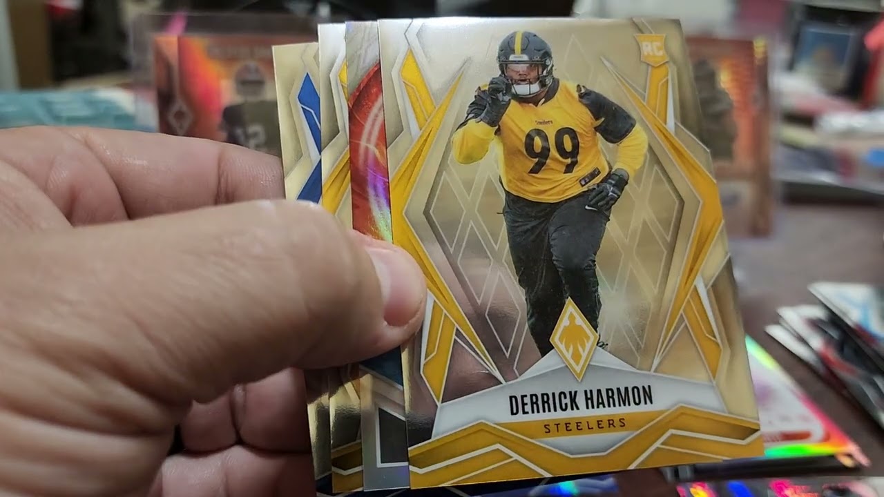 Case hit hunting! 7 Phoenix retail blasters right off the shelf. What can we hit??