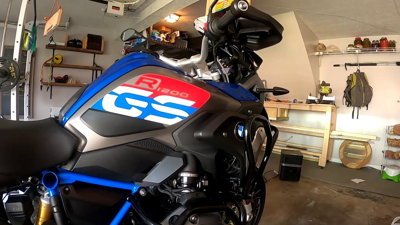 How to install Akrapovic Exhaust to BMW R1200 GS Rally