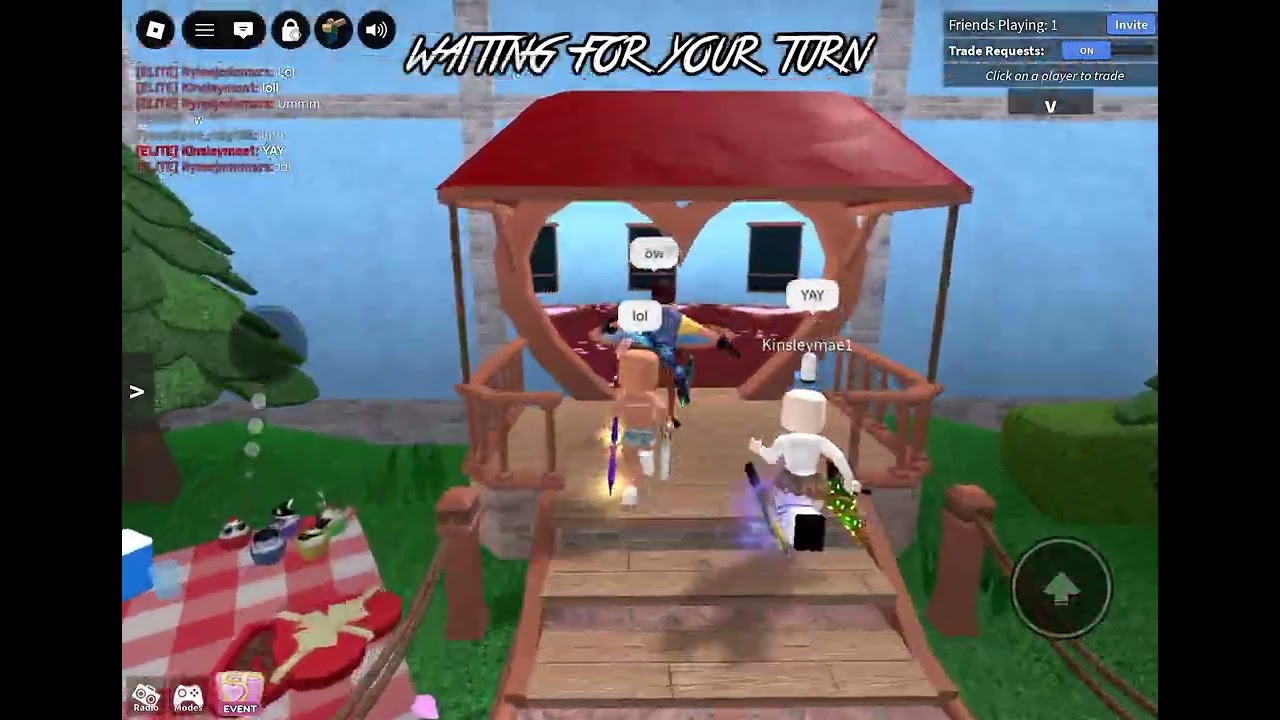 Playing mm2 guess the Murd and 1v1 in