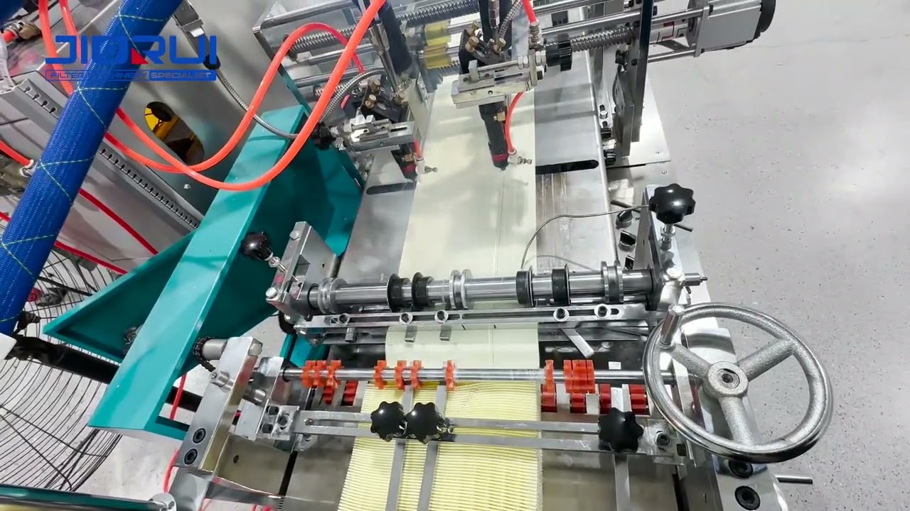 Intelligent laser folding machine