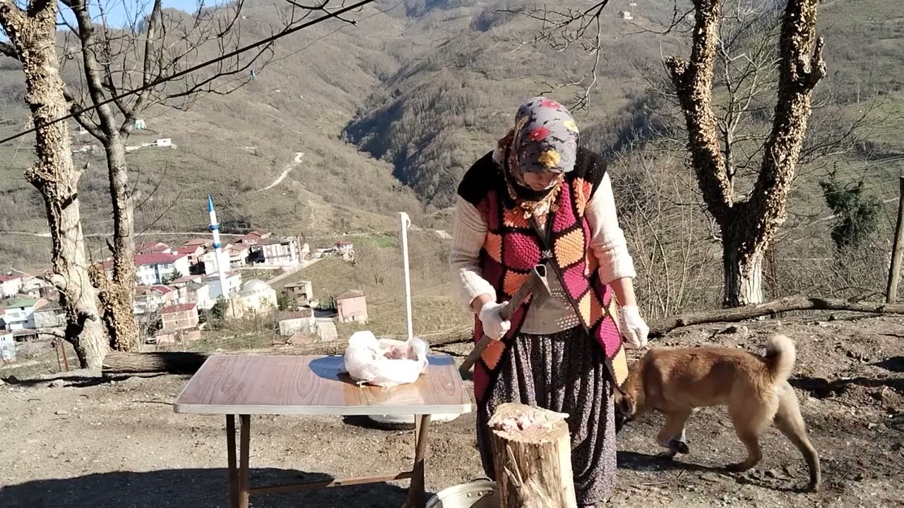KÖYDE BAHÇEMDE KARABAŞIN YEMEĞİNİ HAZIRLADIM👍