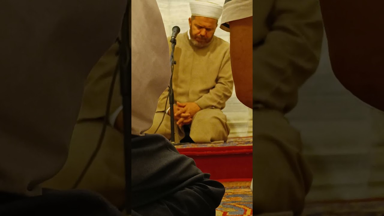 Fatih Camii'nde Nihavend Makamı Şahane Bir Okuyuş 