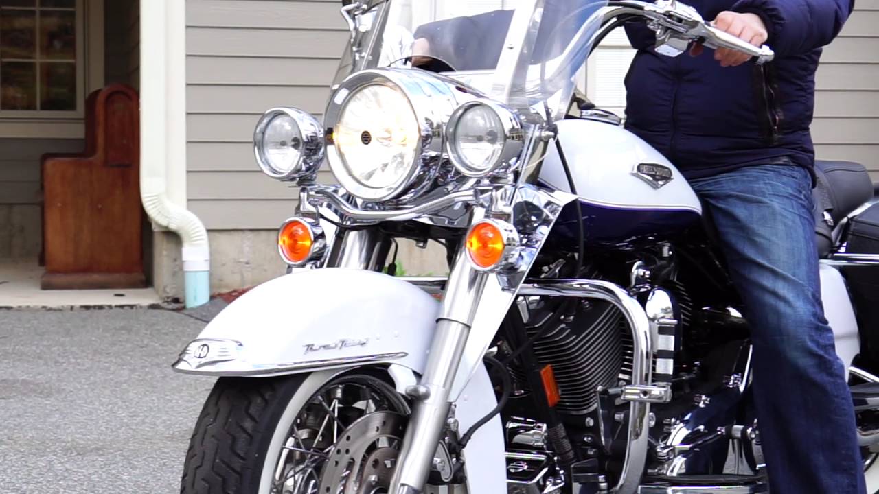 Подробный обзор Harley Davidson Road King Classic 2007 года, AlphaCars и Ural of New England