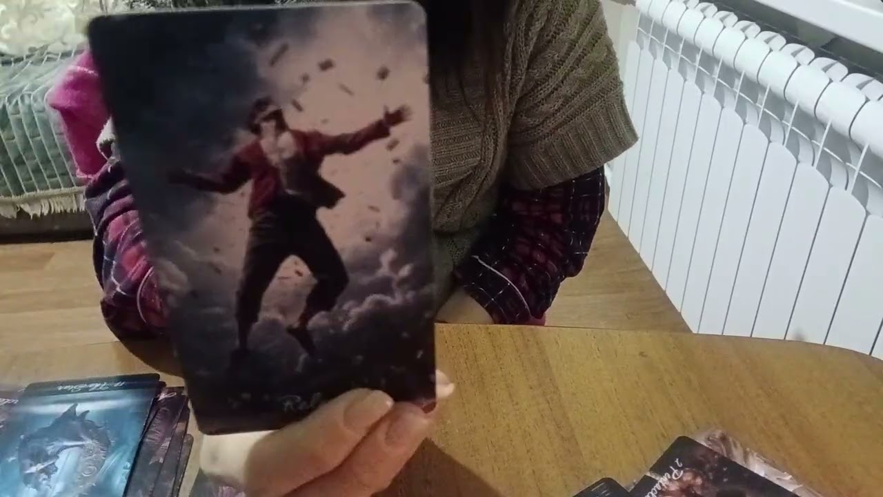 С ЧЕМ ВЫХОДЯТ ИЗ КОРИДОРА ЗАТМЕНИЙ клоуны и фокусники🥳🤠🤡