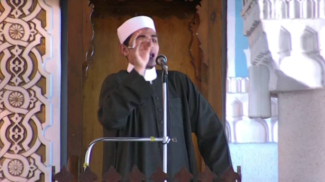 الشيخ سيد شلبى وخطبة عن الام فى الساحه الحسينية للسادة الرفاعية