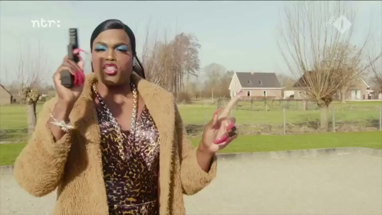 Judeska komt werken | NPO1 | Aflevering 6 | Hondentrainer