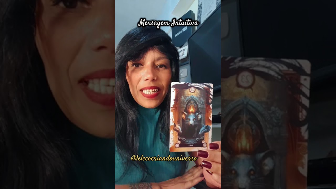 Essa pessoa tem muito sentimento por você, mas as cartas revelam segredos que você precisa saber