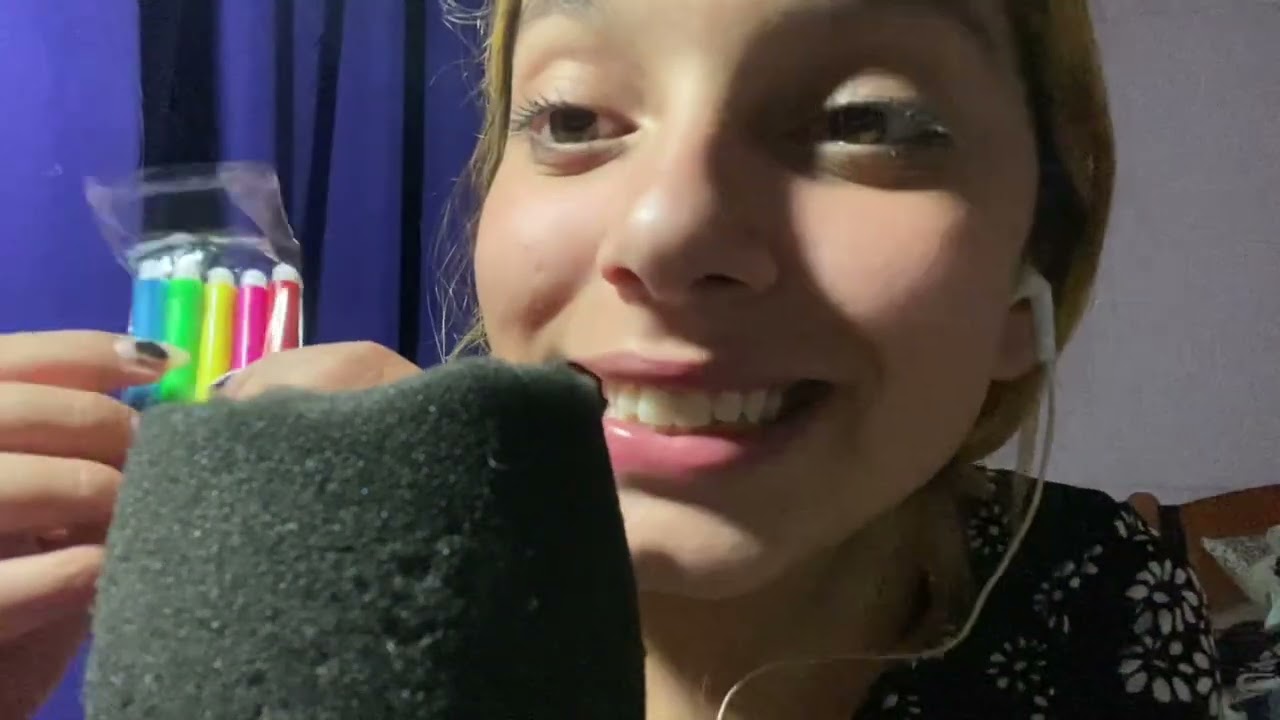 ASMR 18 TRIGGERS EN 20 MINUTOS| TAPPING, SCRATCHING Y MÁS| SOFIWI