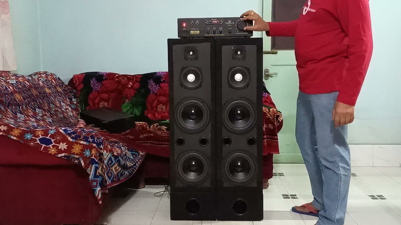 300W+300W PURE MOSFET POWER OUTPUT AMPLIFIER Version /2