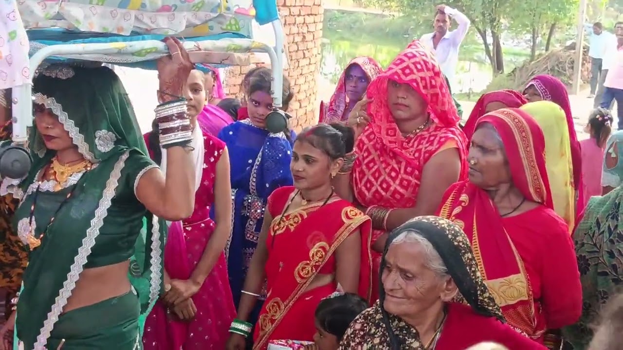 खरोई में दस्तोंन पलना 4