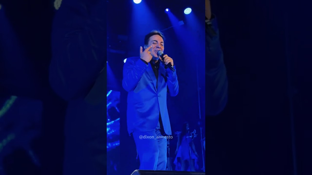 Cristian Castro 💙 Azul 💙 siempre un clásico