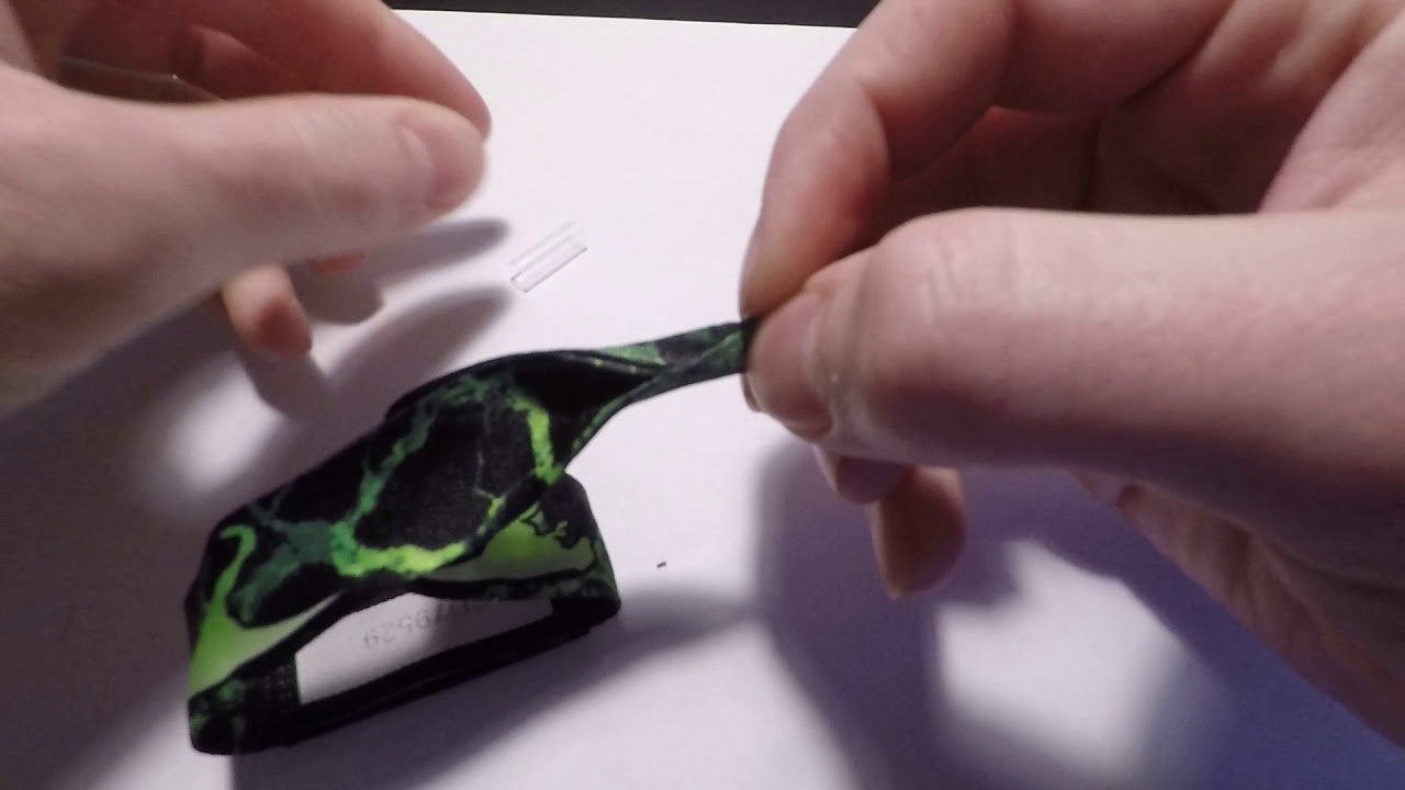 Setting A Straw in Your Festival Wristband