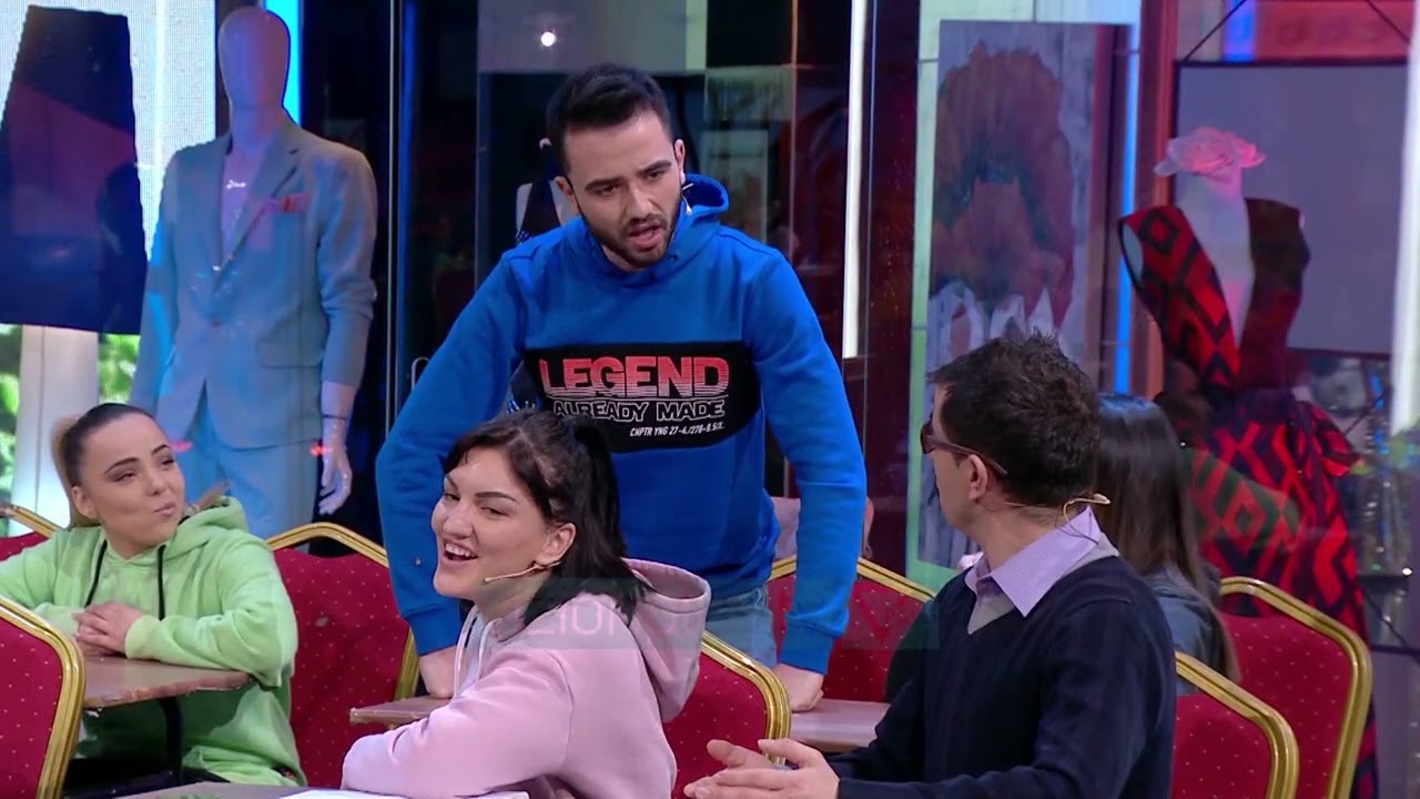 Nxenesit 'Shih me sy e plas me zemer!' - Sketch - Al Pazar