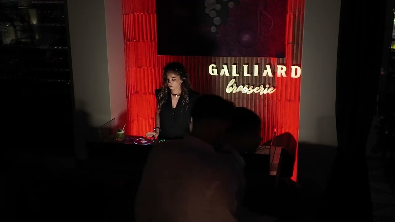 LIVE HOUSE DJ SET - GALLIARD PRIVE