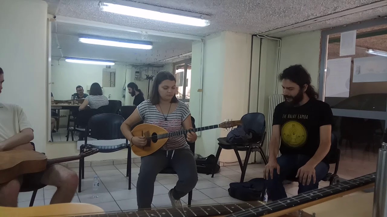 Αιβαλιώτικο Ζειμπέκικο - Καραπιπέρης