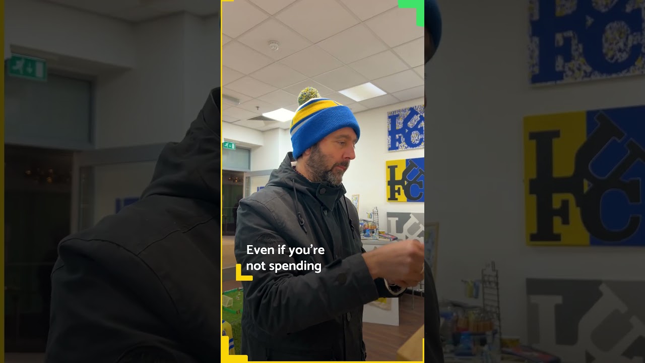 Burley Banksy opens new Leeds United store! 