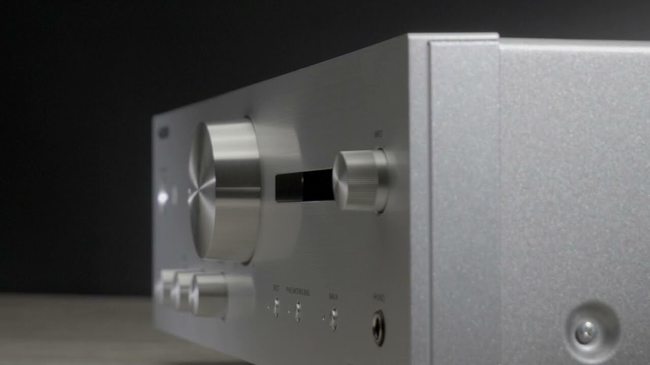 Onkyo A-9130: Affordable integrated amplifier perfect for beginners