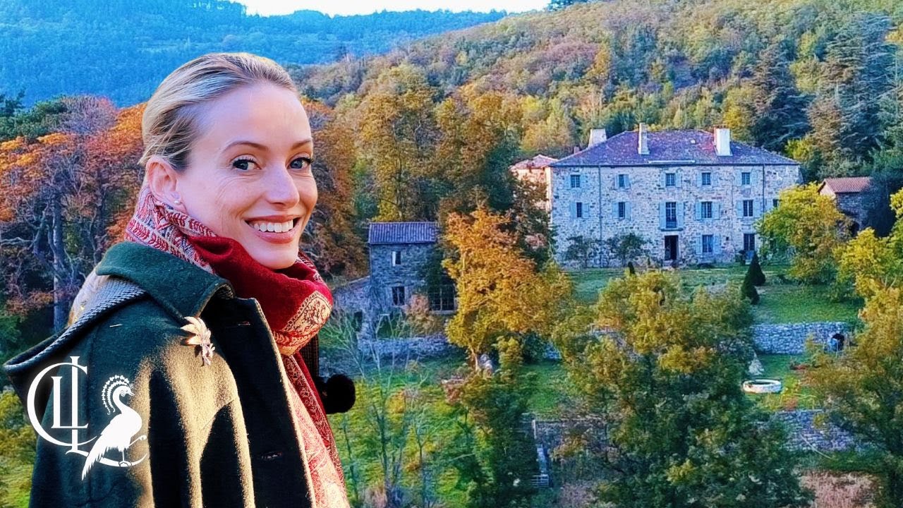 СОВЕРШАЙТЕ ЭКСКУРСИЮ по ЧАСТНОМУ замку Шато де Розьер и РАСКРОЙТЕ ЕГО 2000-ЛЕТНЮЮ ТАЙНУ!