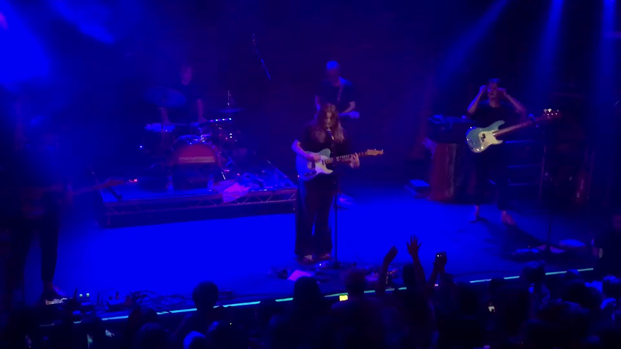dead girl in the pool - girl in red @The Academy, Dublin - 28/10/2019