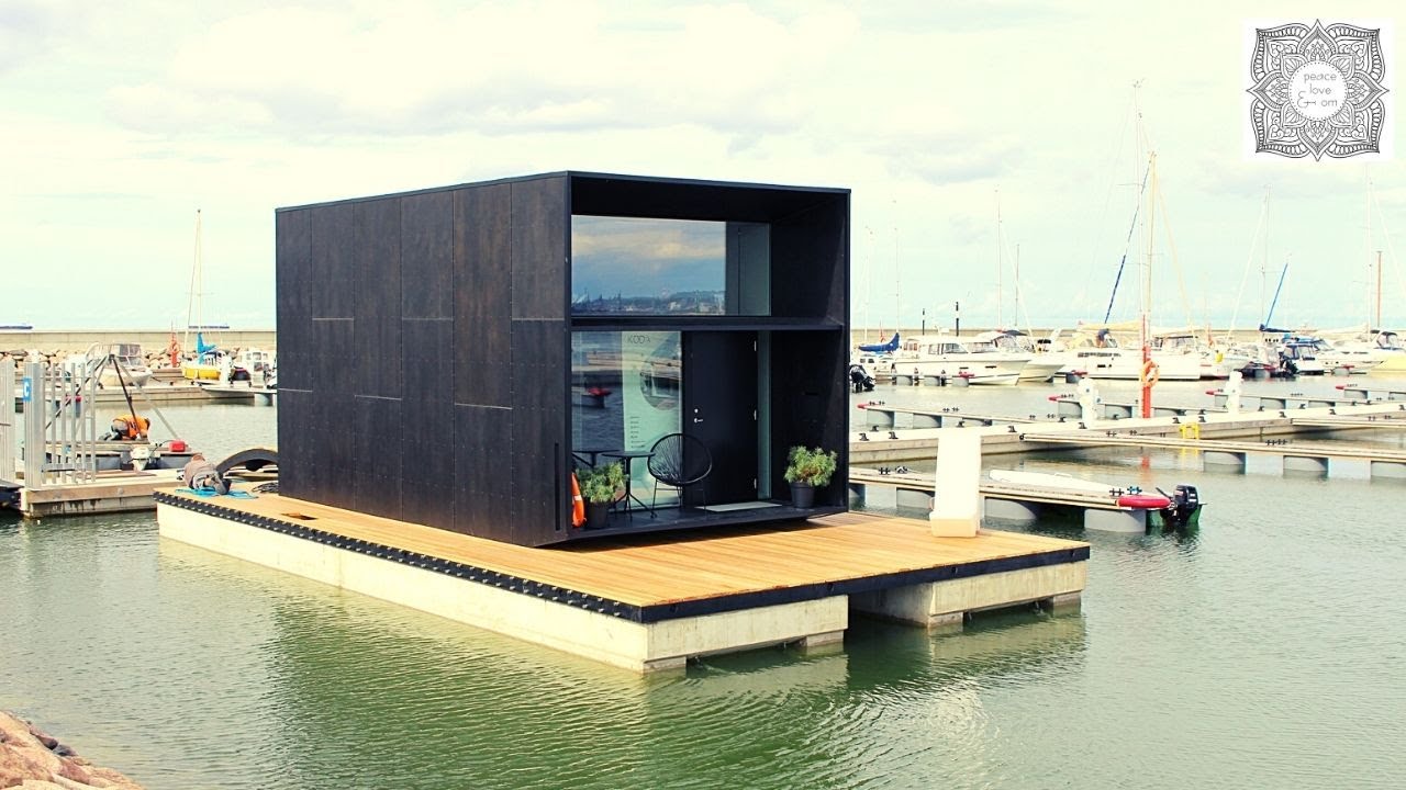 Schwimmendes Minihaus in Estland - das KODA Haus