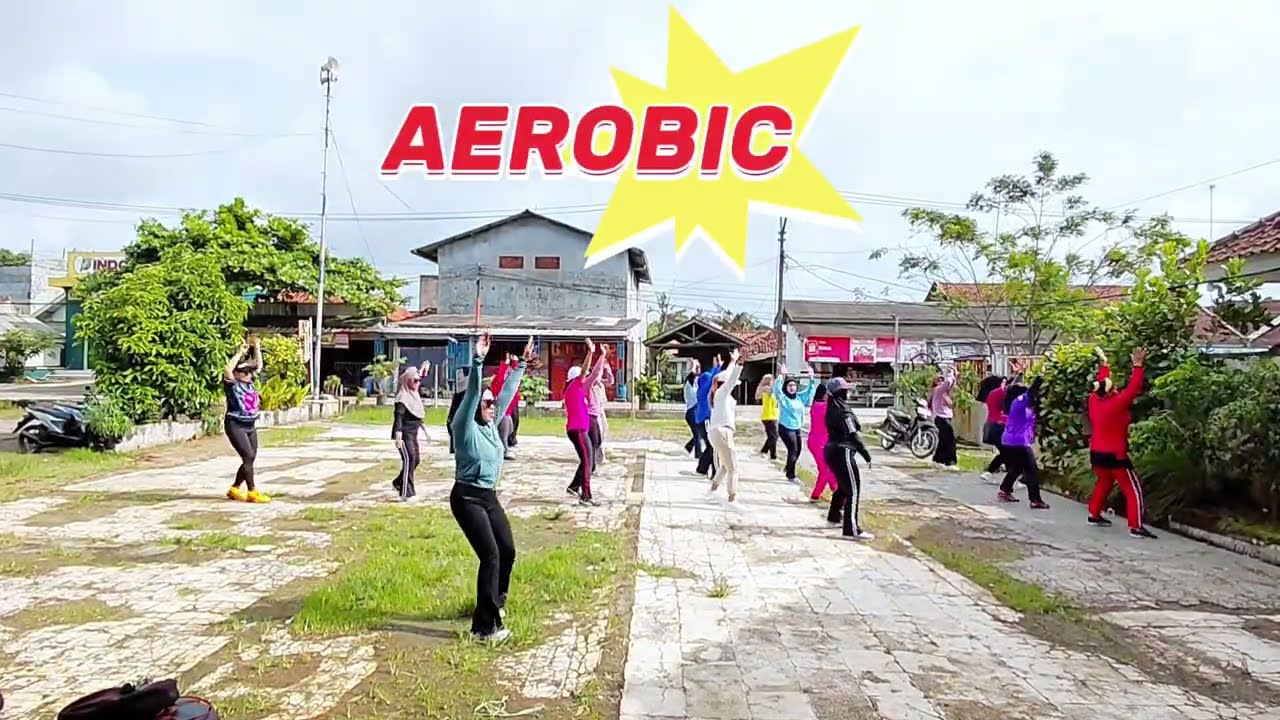 Minggu pagi lagi cerah cuacanya , Senam dulu bersama Bugel Heboh 💃💃💃.