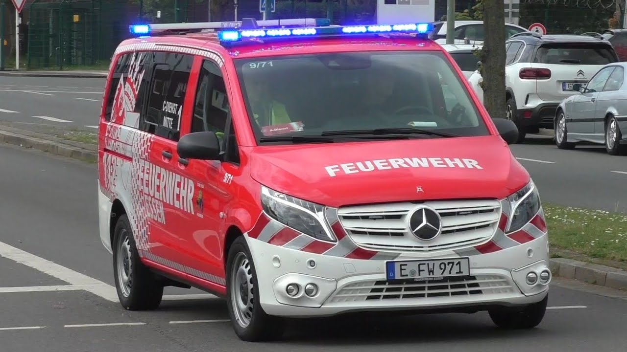 [NEUE C-DIENST ELW] ELW2, GTLF und mehr! - Einsatzfahrten der Feuerwehr Essen