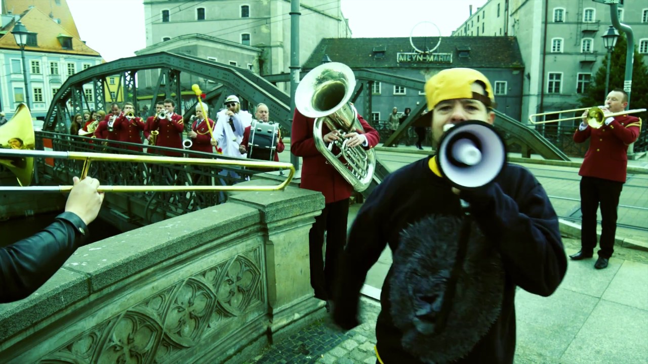 RAPocztówka Feat. Rapsusklei - Manifest (Rebel Babel)