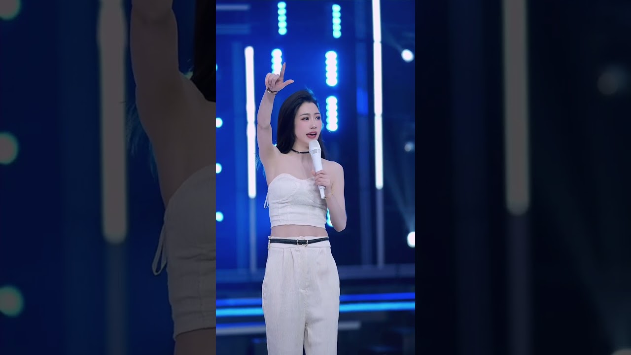 抖音,美女,舞蹈,热门,歌唱,魅力,才艺,beauties,dance,trending,singing,talent,ダンス,トレンド,トピック,ユーモア,才能，表演，颜值