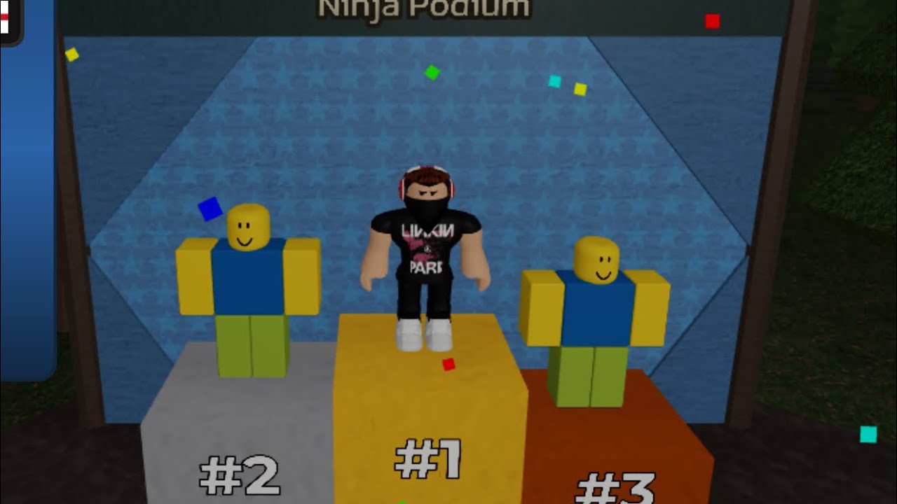 Playing Ninja Warrior Rewind on Roblox