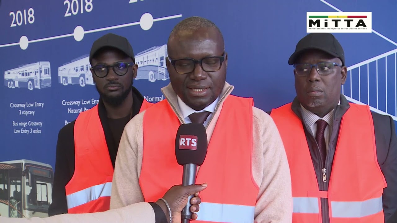 Pour une Mobilité Durable : Le Ministre des Transports en Mission chez Iveco en République Tchèque