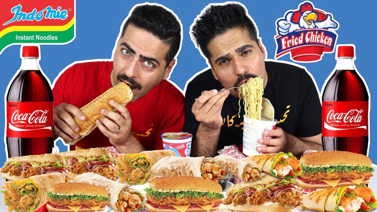 تحدي الزنجر الحار مع الاندومي 10 ساندويتش زنجر حار مع علبتين اندومي Zinger With Noodles Challenge