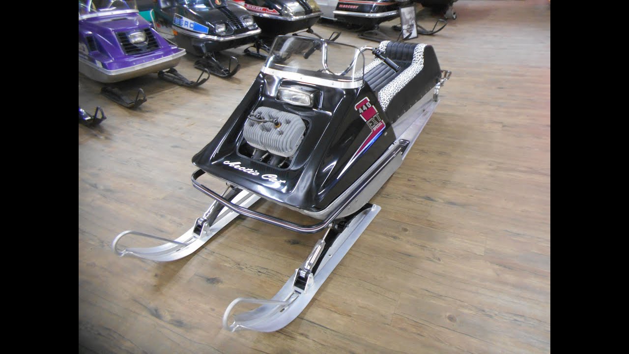 Arctic Cat EXT Special 1971 года — отреставрированный гоночный снегоход