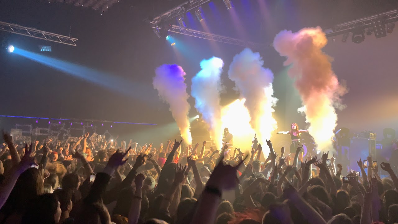 кис-кис - клетка (Live in Minsk 02.05.2021) (Russia, Rock)