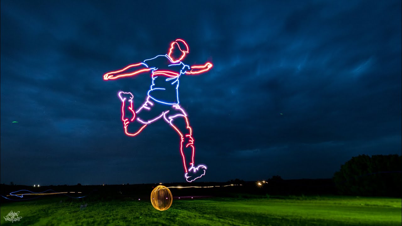UMILES | Drone Light Painting