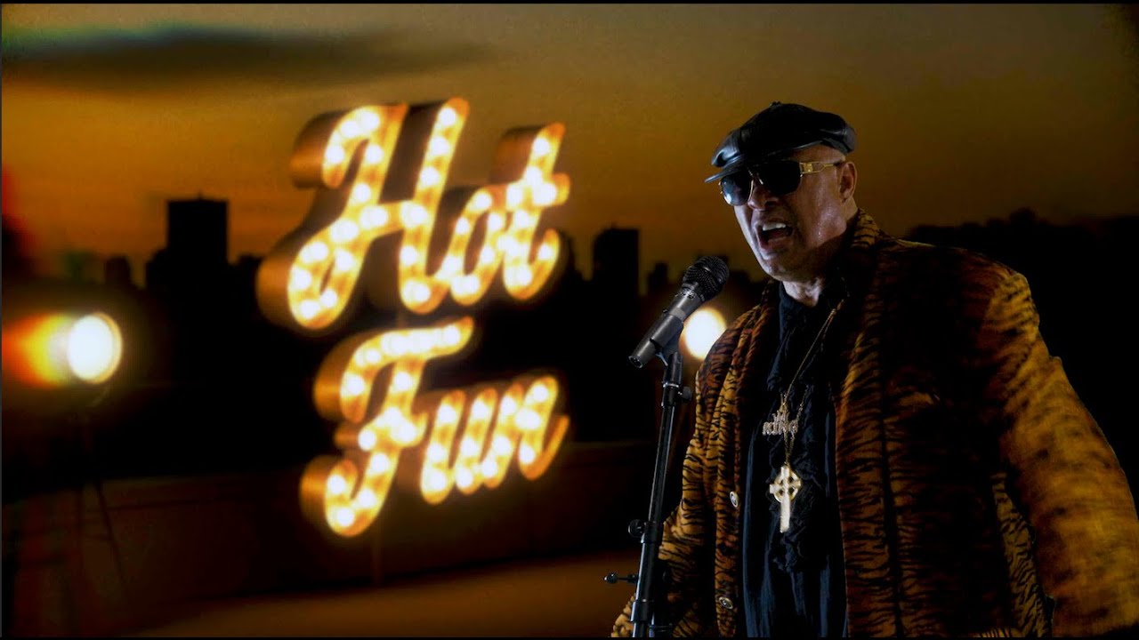 Hot Fun In The Summertime - Narada Michael Walden - Official Music Video