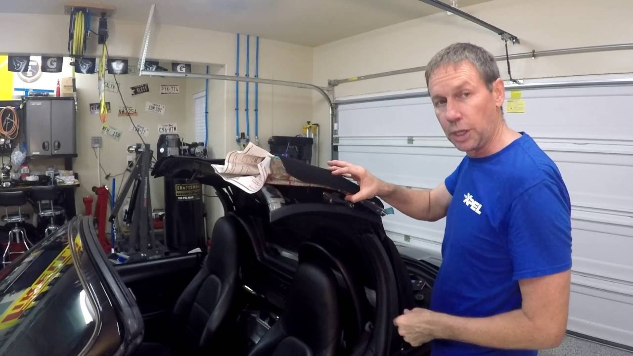 Jet 3 How to Remove and Install a New Convertible Top on a Porsche Boxster S (Part 2)