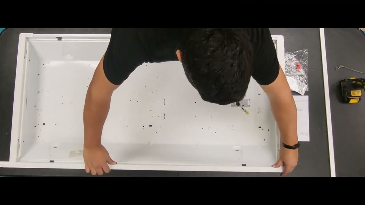 Установка комплекта для модернизации светодиодной панели 2x4 | Фулхэм